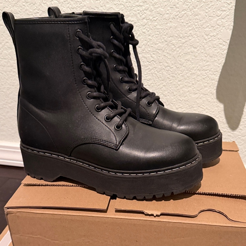 Steve Madden Black Combat Boots